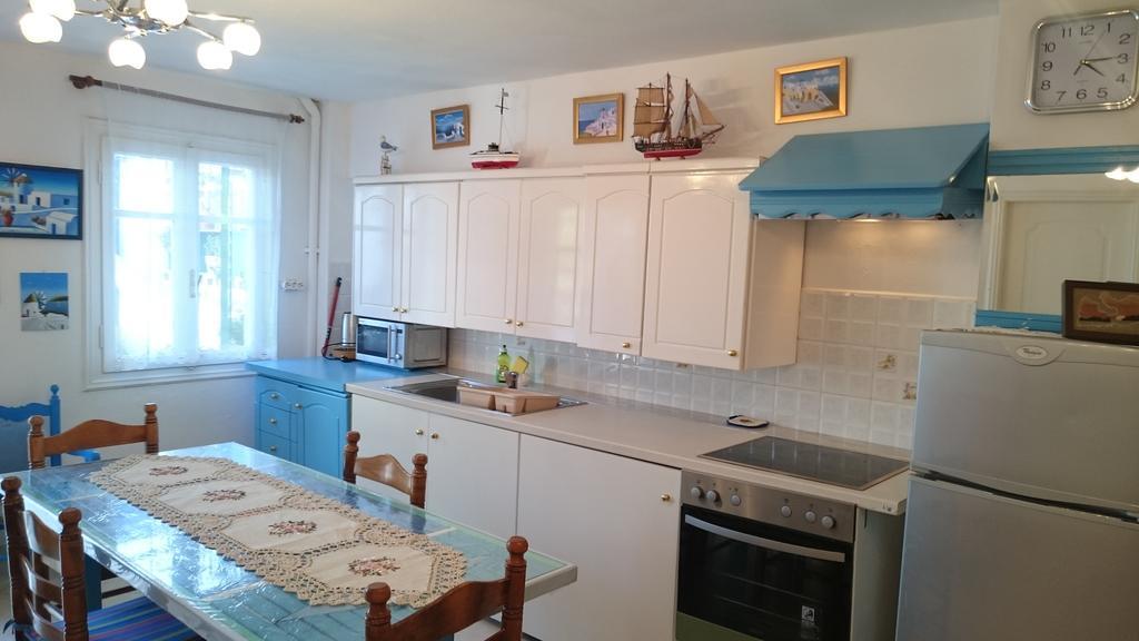 Bouganville Αpartments Adámas Rom bilde