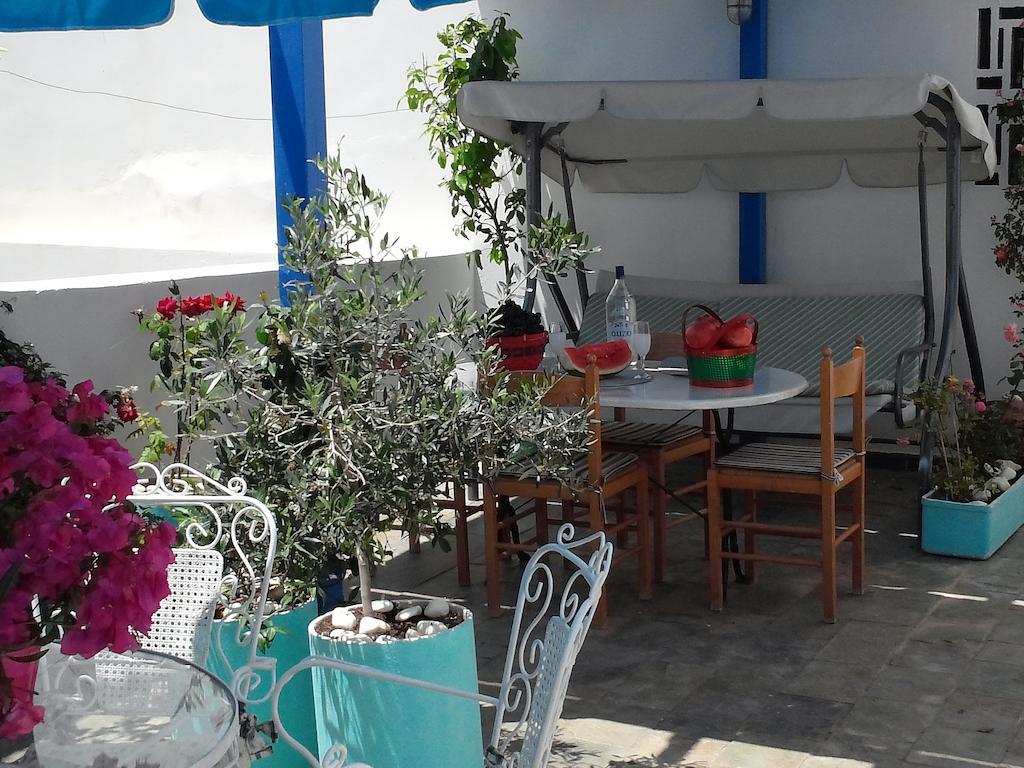 Bouganville Αpartments Adámas Rom bilde